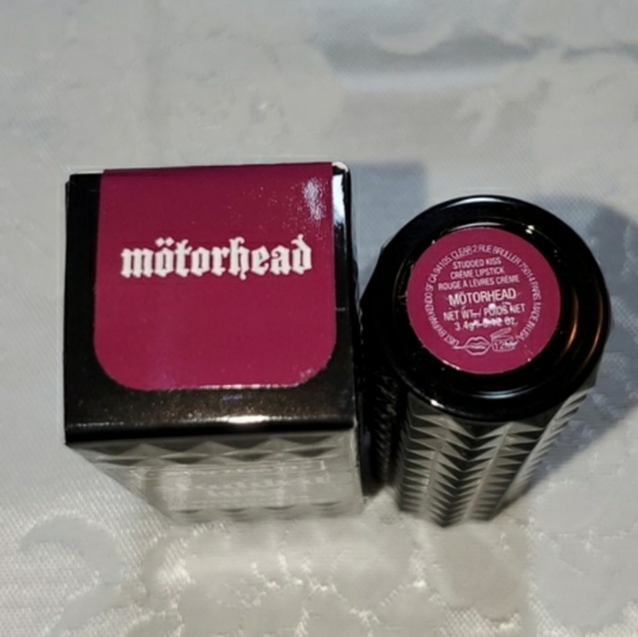 Kat Von D Studded Kiss Lipstick, Motorhead - Picture 6 of 7